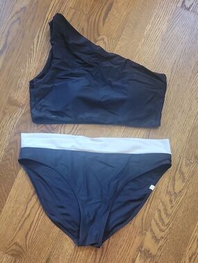 summersalt Black and White One-Shoulder Bikini Set